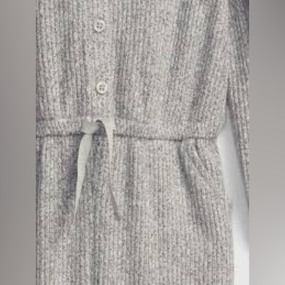 NWT GAP light grey soft spun ribbed jumpsuit for toddlers (size 3T)